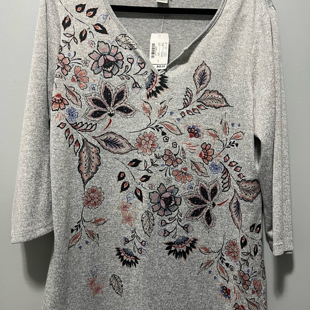 Christopher & Banks Gray Floral Long Sleeve Top
